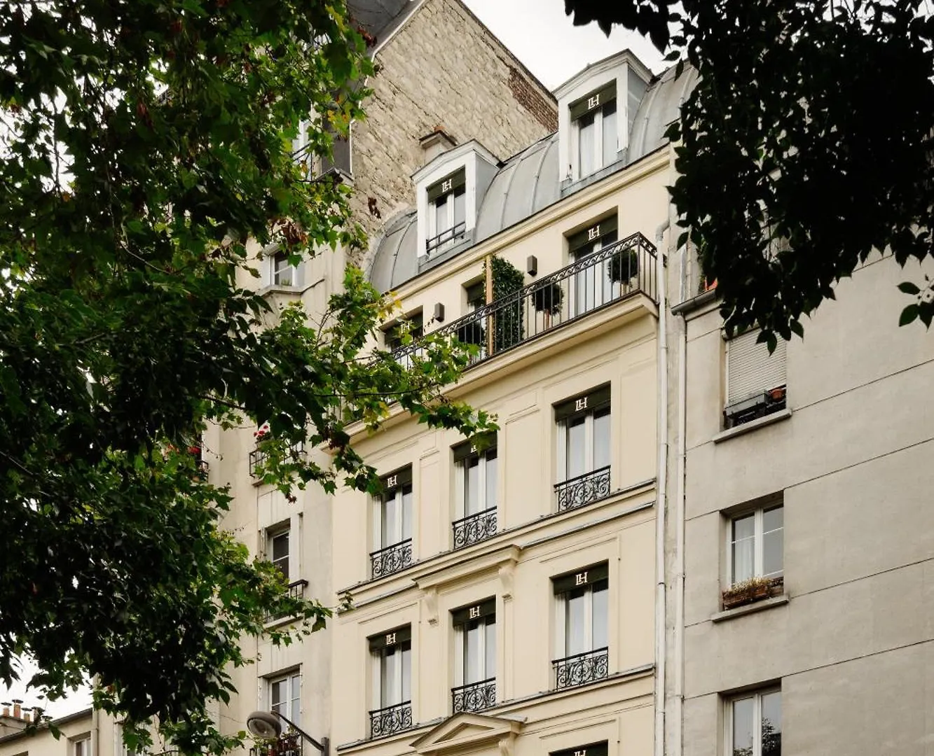 Leon Hotel Paris