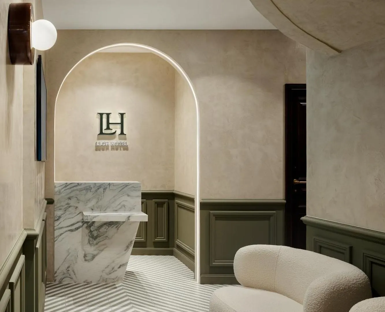Leon Hotel Paris