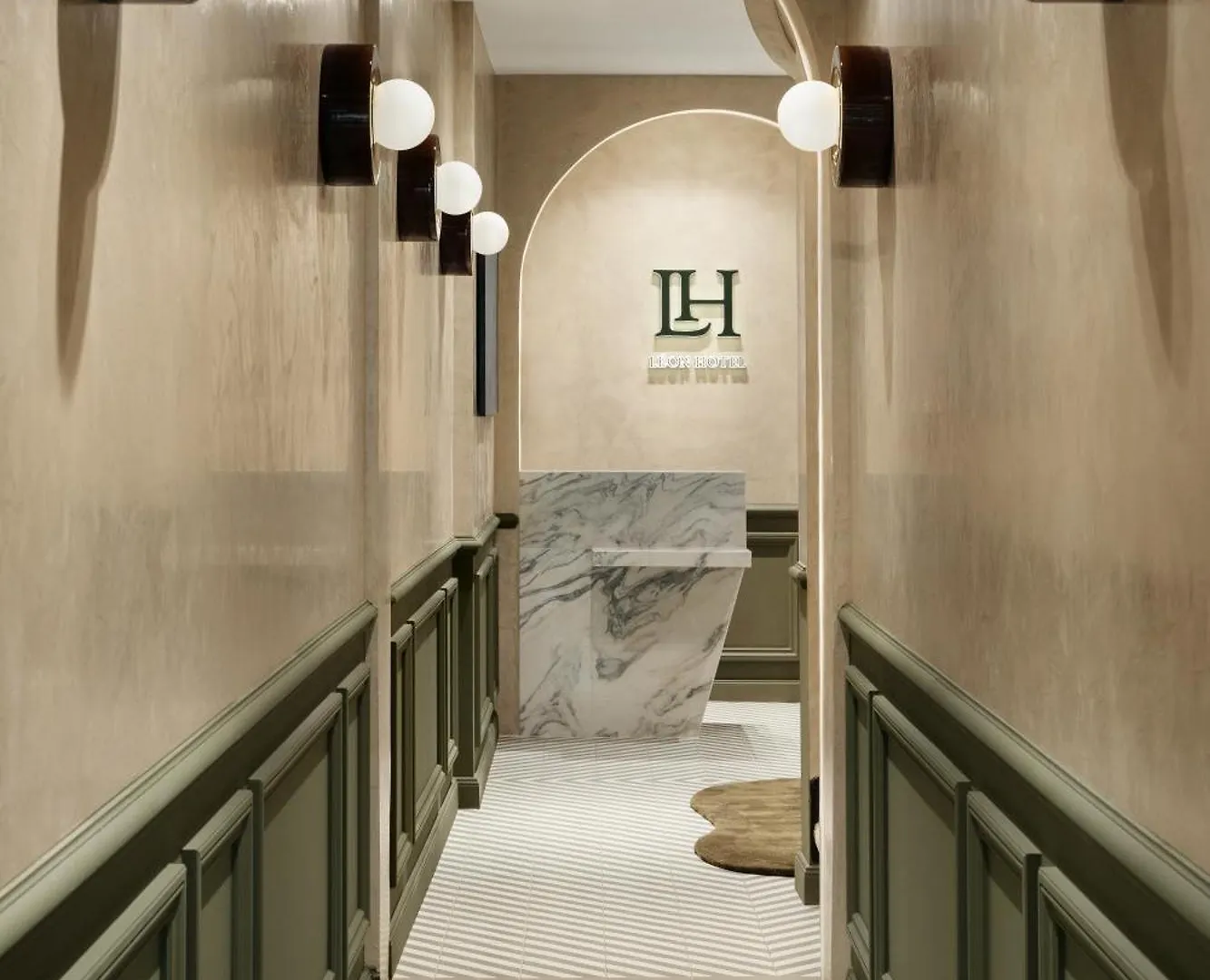 Leon Hotel Paris 3*,