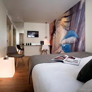 3* Otel Max