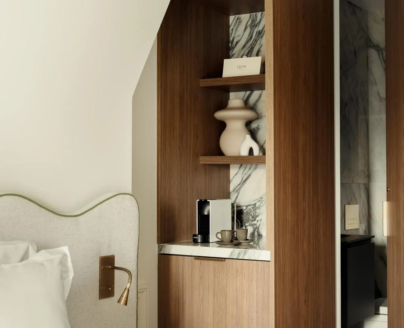 Leon Hotel Paris